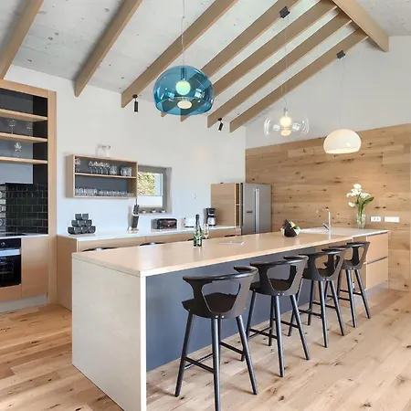 Casa Ombra Rossa بيت للعطل بولا