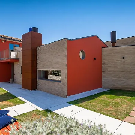 Casa Ombra Rossa Pula