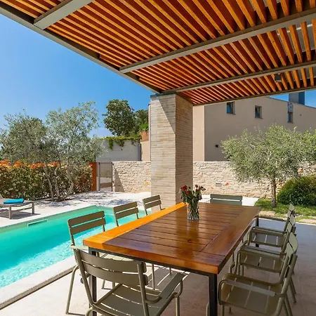 Hébergement de vacances Casa Ombra Rossa *