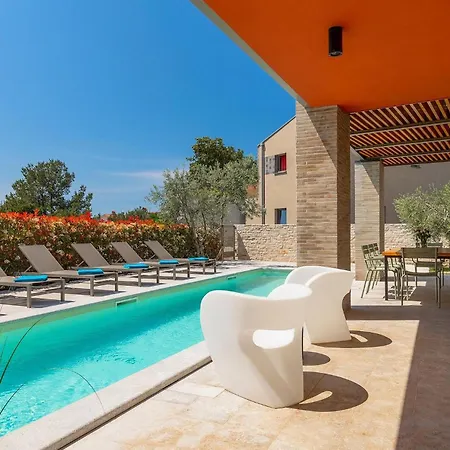 Hébergement de vacances Casa Ombra Rossa *