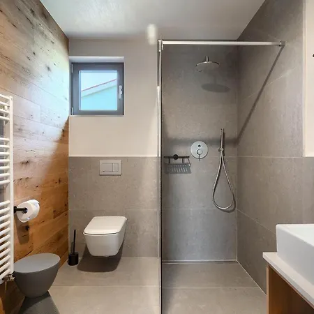 Hébergement de vacances Casa Ombra Rossa *